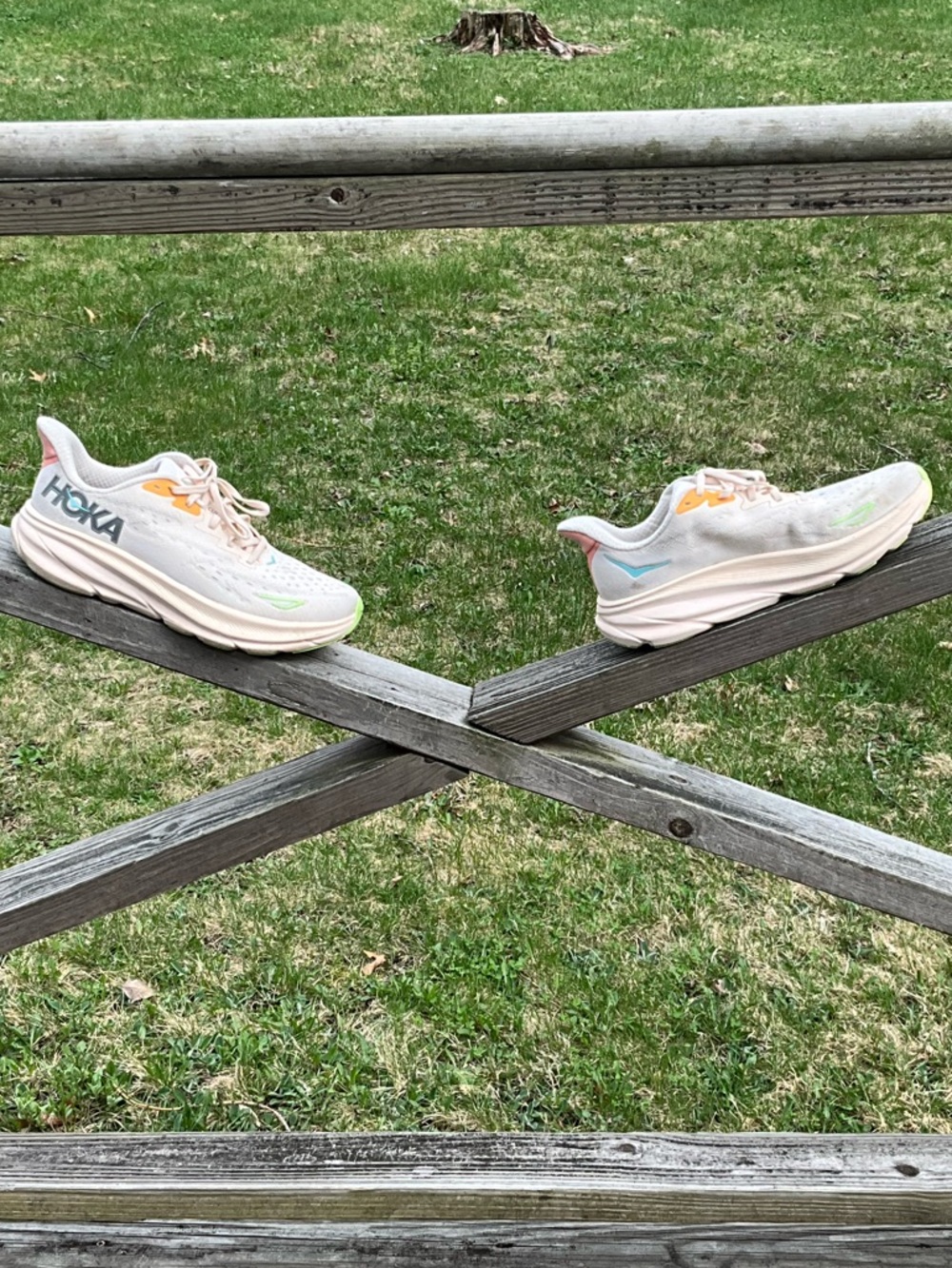 Hoka Clifton 9 Women’s Sneakers - Picture 7 of 9